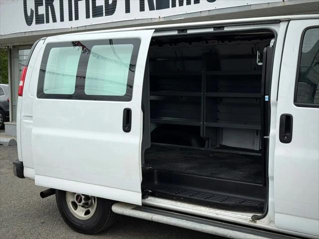 2019 GMC Savana 2500 Work Van