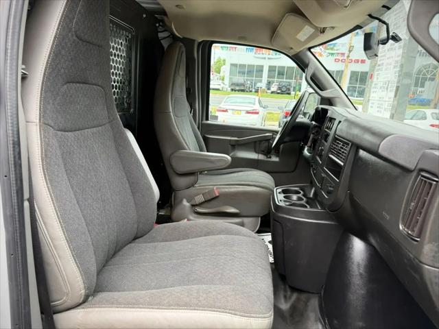 2019 GMC Savana 2500 Work Van