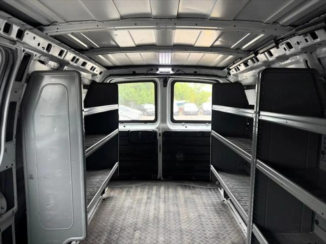 2019 GMC Savana 2500 Work Van