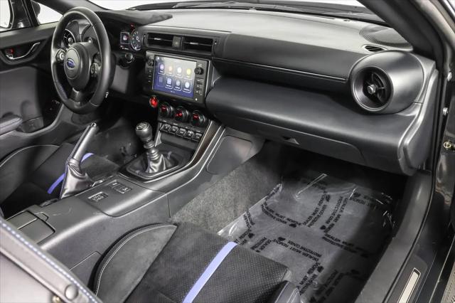 2024 Subaru BRZ tS