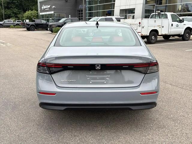 2025 Honda Accord Sedan SE
