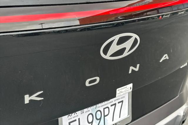 2026 Hyundai Kona SEL Premium