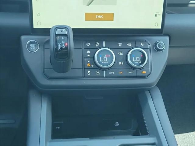 2026 Land Rover Defender P300 S