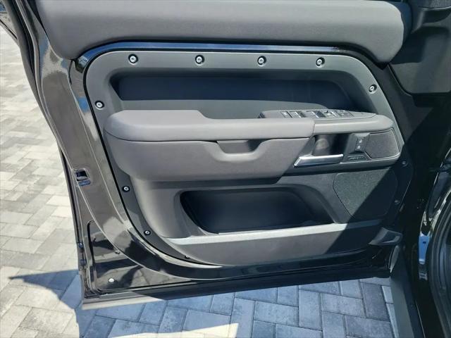 2026 Land Rover Defender P300 S