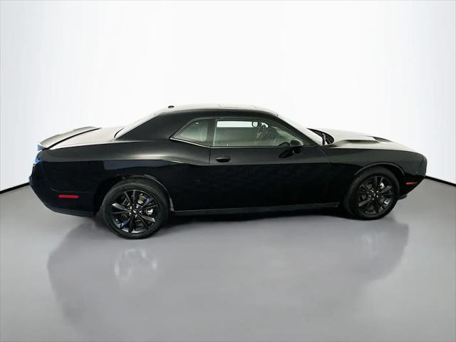 2023 Dodge Challenger SXT AWD