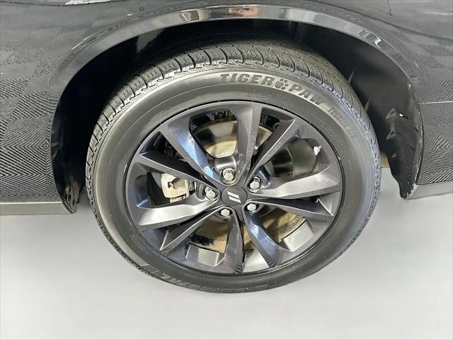 2023 Dodge Challenger SXT AWD