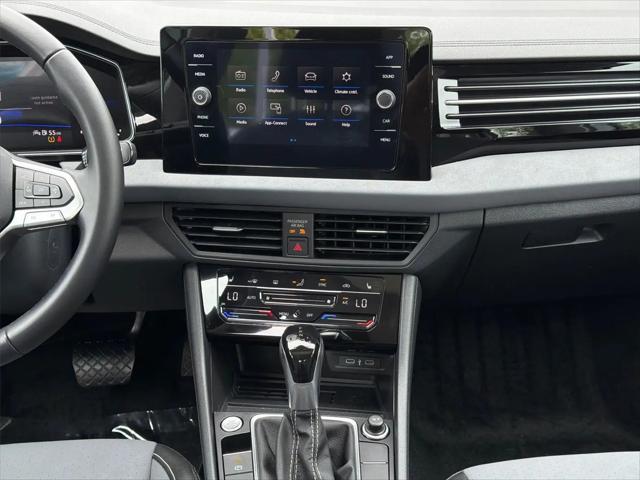 2025 Volkswagen Jetta 1.5T SE