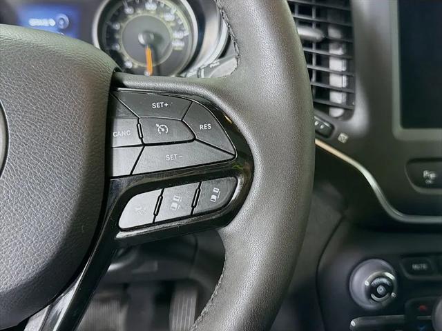 2023 Jeep Cherokee Altitude Lux 4x4