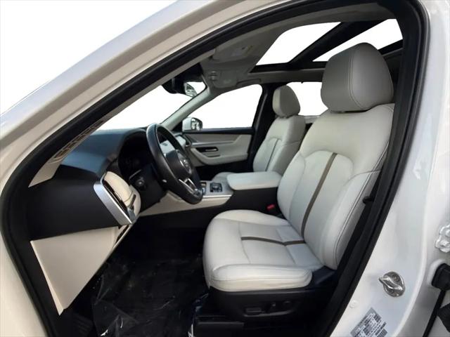 2024 Mazda X-90 Premium Plus
