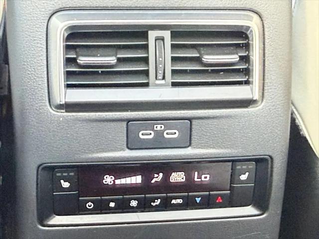 2024 Mazda X-90 Premium Plus