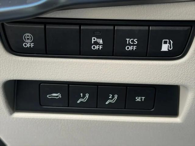 2024 Mazda X-90 Premium Plus