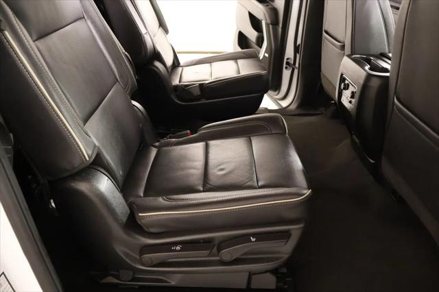2023 Chevrolet Suburban 2WD Premier