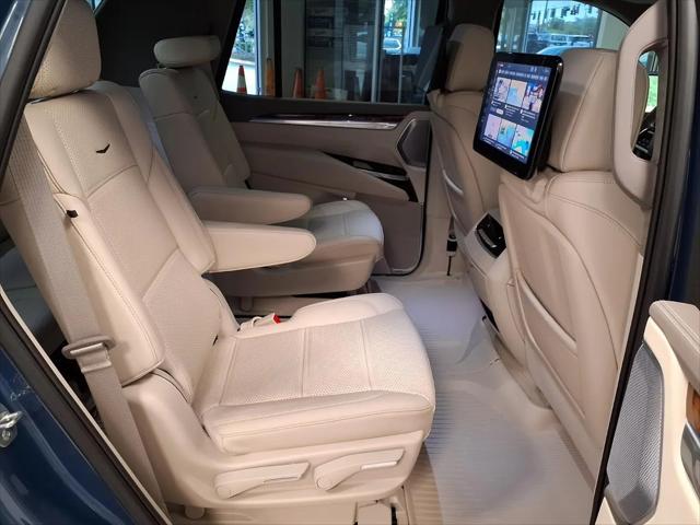 2025 Cadillac Escalade Premium Luxury Platinum