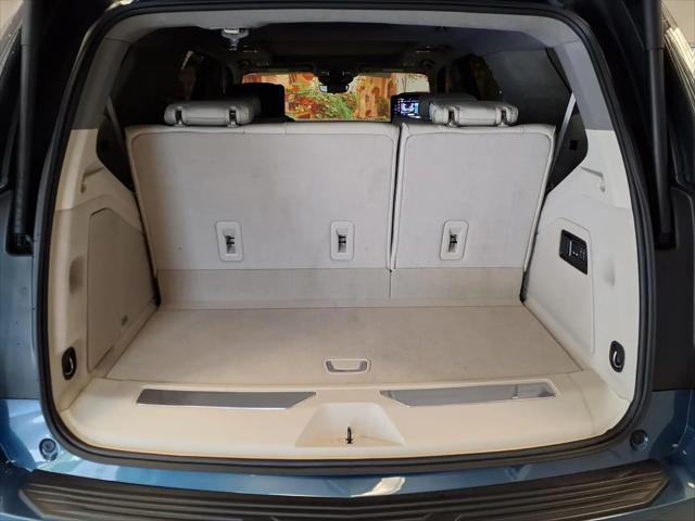 2025 Cadillac Escalade Premium Luxury Platinum