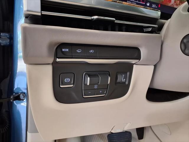 2025 Cadillac Escalade Premium Luxury Platinum