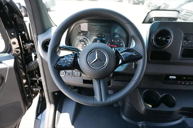 2026 Mercedes-Benz Sprinter 2500 Standard Roof 4-Cyl Diesel