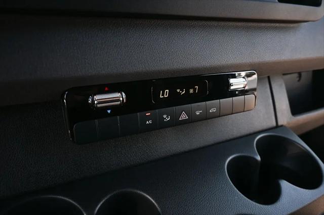 2026 Mercedes-Benz Sprinter 2500 Standard Roof 4-Cyl Diesel