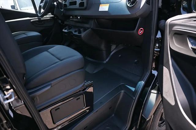 2026 Mercedes-Benz Sprinter 2500 Standard Roof 4-Cyl Diesel