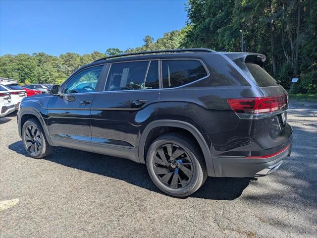 2026 Volkswagen Atlas SE with Technology