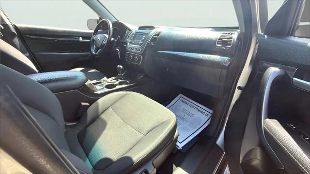 2014 Kia Sorento LX