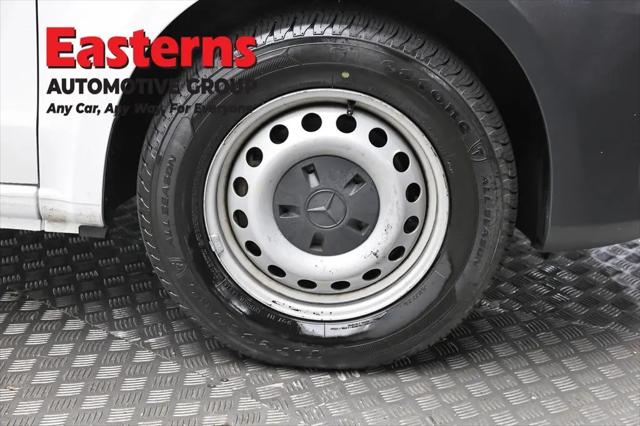 2022 Mercedes-Benz Metris Standard