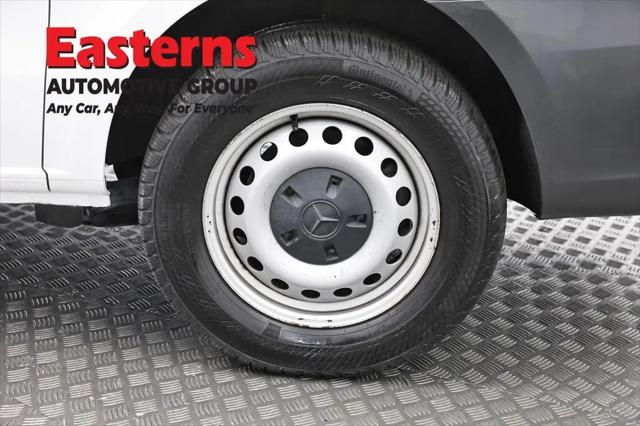 2022 Mercedes-Benz Metris Standard