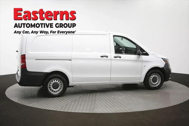 2022 Mercedes-Benz Metris Standard