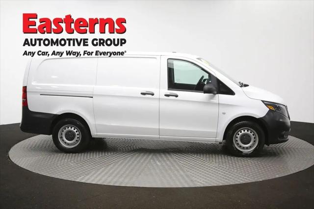 2022 Mercedes-Benz Metris Standard