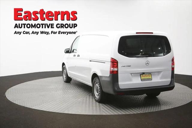 2022 Mercedes-Benz Metris Standard