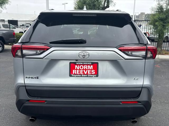 2025 Toyota RAV4 Hybrid LE