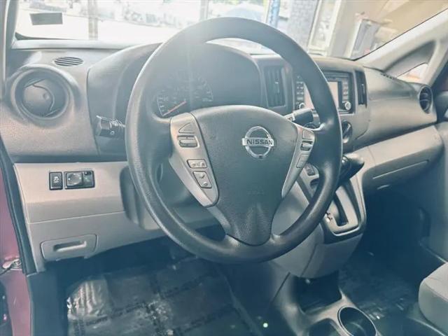2019 Nissan NV200 SV