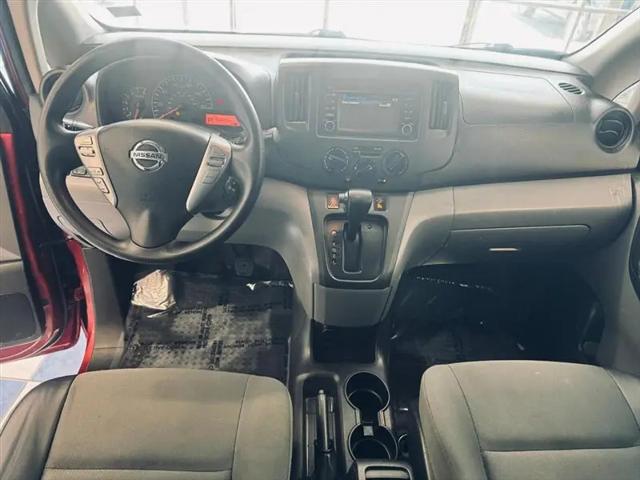 2019 Nissan NV200 SV