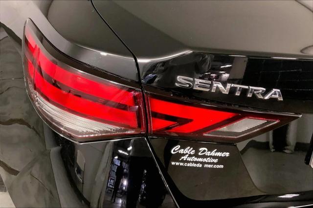 2024 Nissan Sentra SV Xtronic CVT