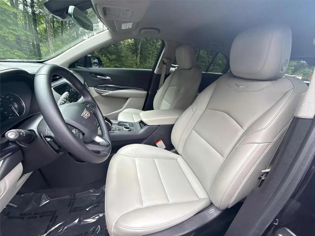 2023 Cadillac XT4 FWD Luxury
