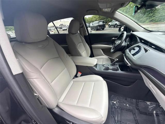 2023 Cadillac XT4 FWD Luxury