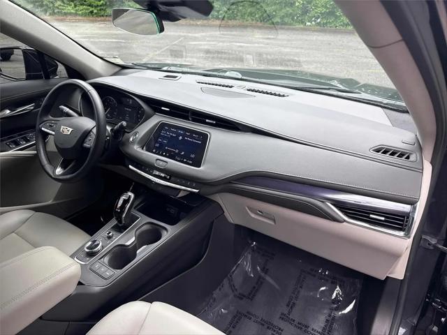 2023 Cadillac XT4 FWD Luxury