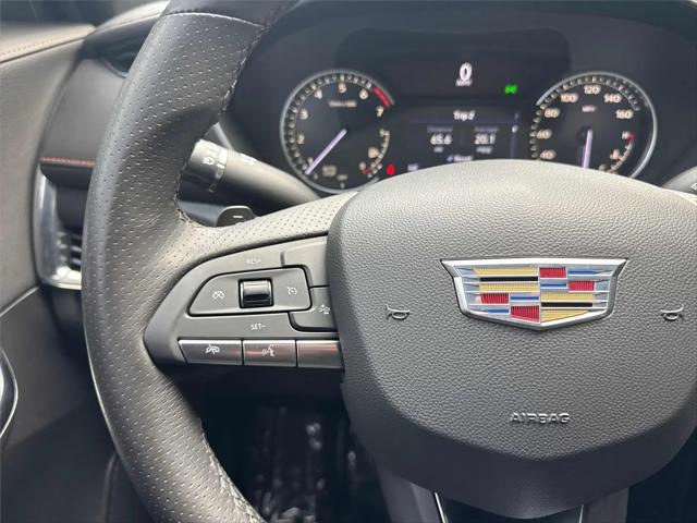 2023 Cadillac XT4 FWD Sport