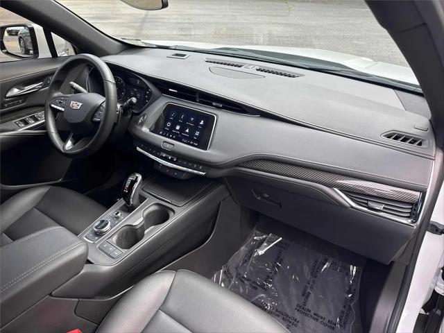 2023 Cadillac XT4 FWD Sport