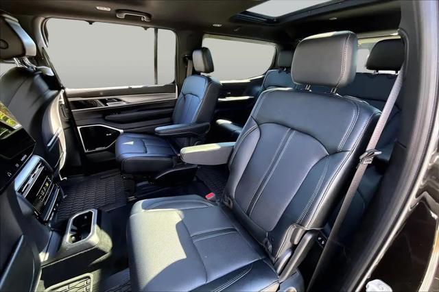 2025 Jeep Wagoneer Series III 4x4
