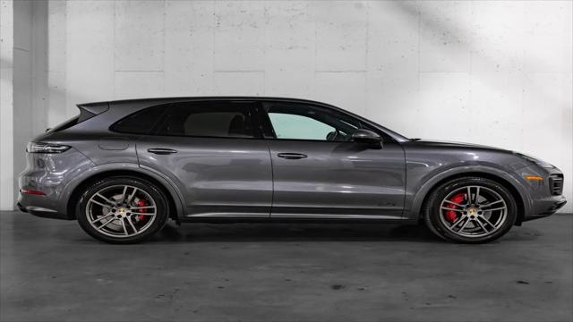 2021 Porsche Cayenne GTS