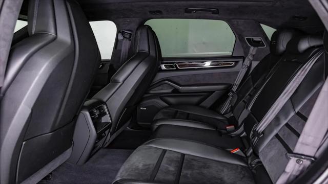 2021 Porsche Cayenne GTS