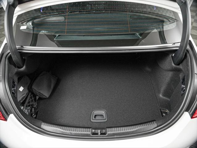 2026 Mercedes-Benz C-CLASS C 300 C 300