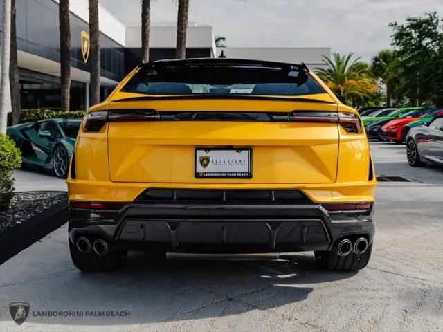 2023 Lamborghini Urus Performante