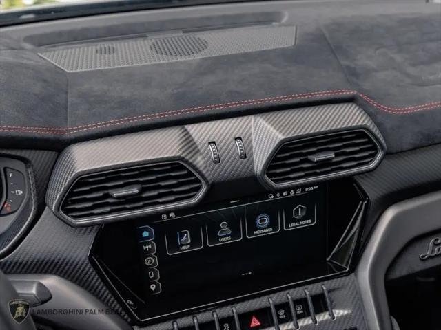 2023 Lamborghini Urus Performante