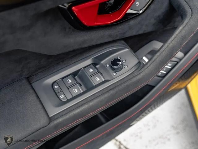 2023 Lamborghini Urus Performante