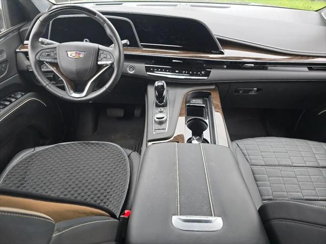2024 Cadillac Escalade 4WD Sport Platinum