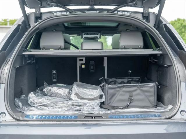 2026 Land Rover Range Rover Velar S