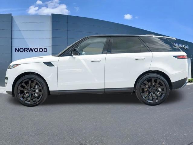 2026 Land Rover Range Rover Sport P360 SE