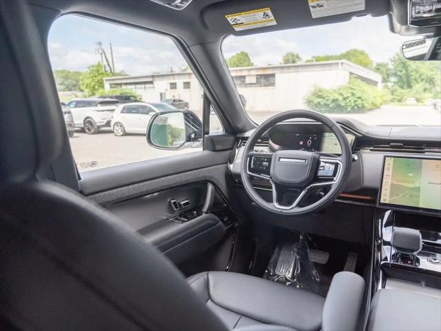 2026 Land Rover Range Rover Sport P360 SE