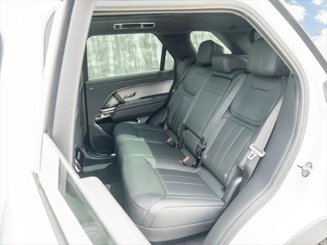 2026 Land Rover Range Rover Sport P360 SE